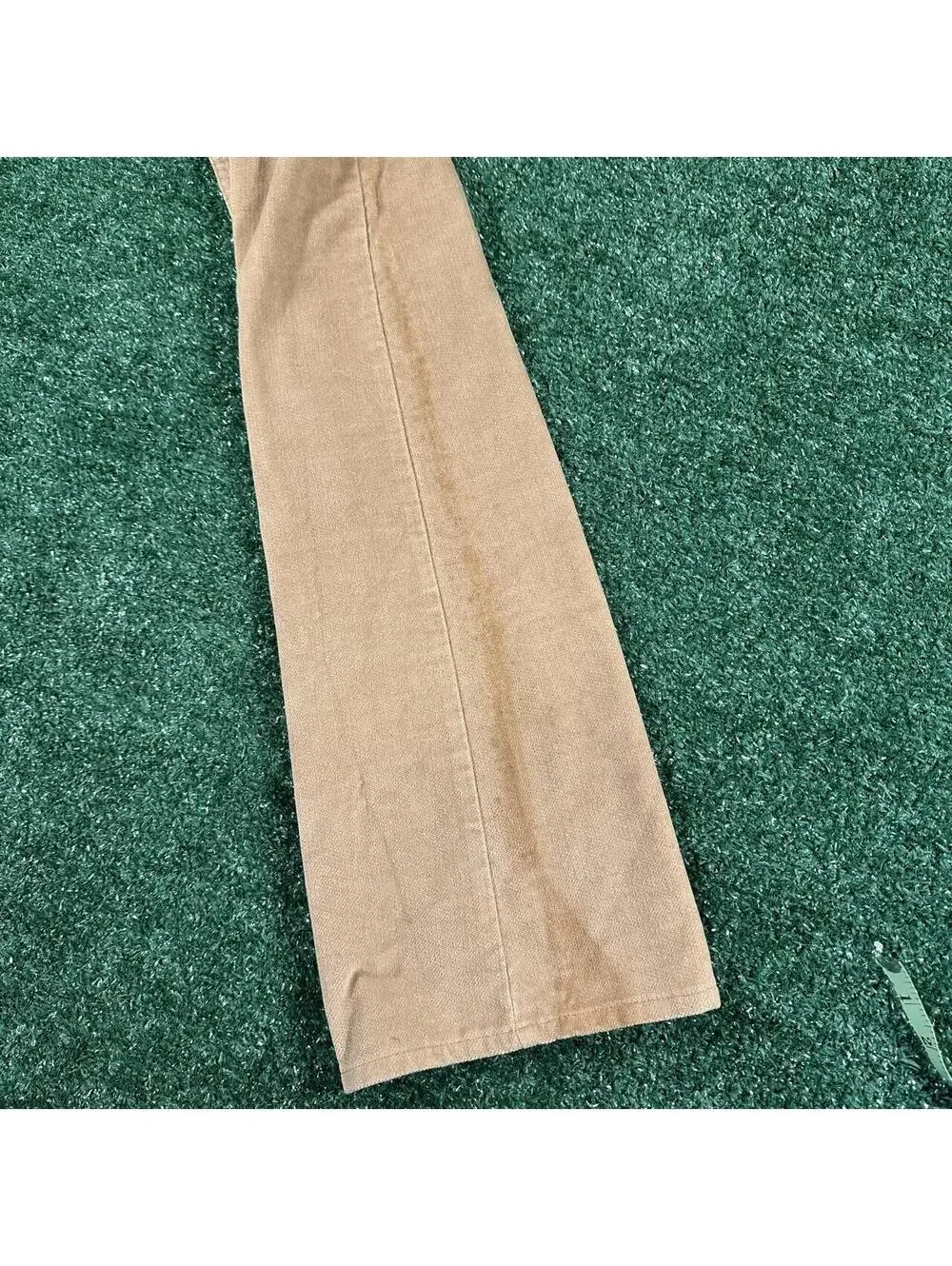 True Vintage 1970s Levi Tan corduroy pants with a relaxed fit size 30x34
